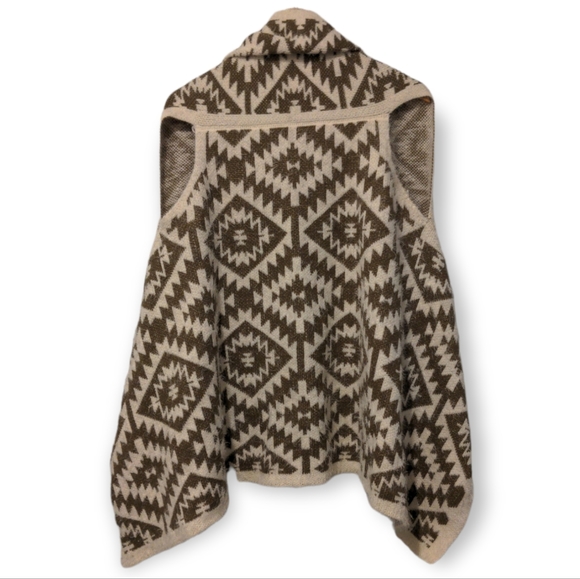 RQ Khaki Aspen Eyelash Vest One size - Picture 2 of 2